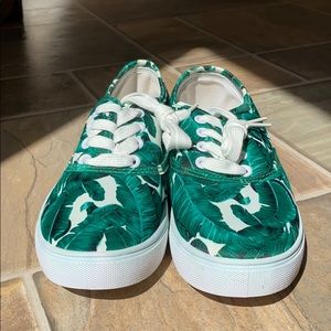 JustFab Breanne Casual Sneaker